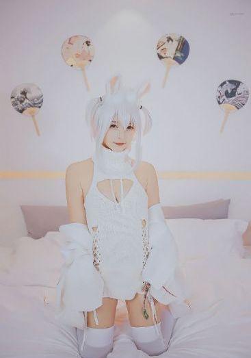 欧美吻美女美足图片_DVD免费观看韩国