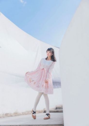 欧美情趣丝袜美女_国产剧手机在线观看